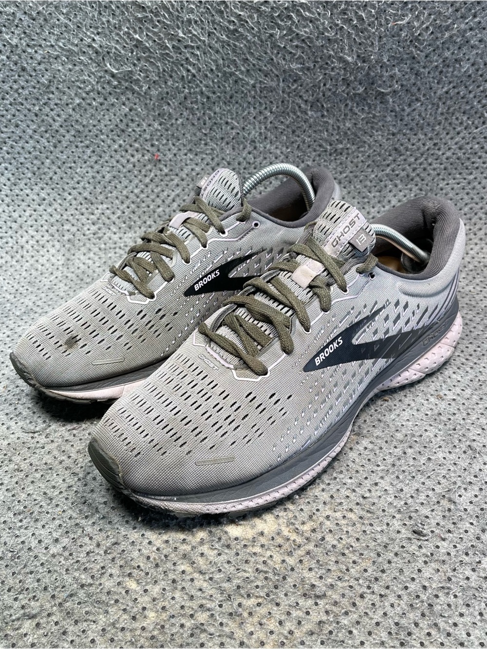 Brooks Ghost 13 Grey Running Shoes Size 11 Women’s - Picture 2 of 13